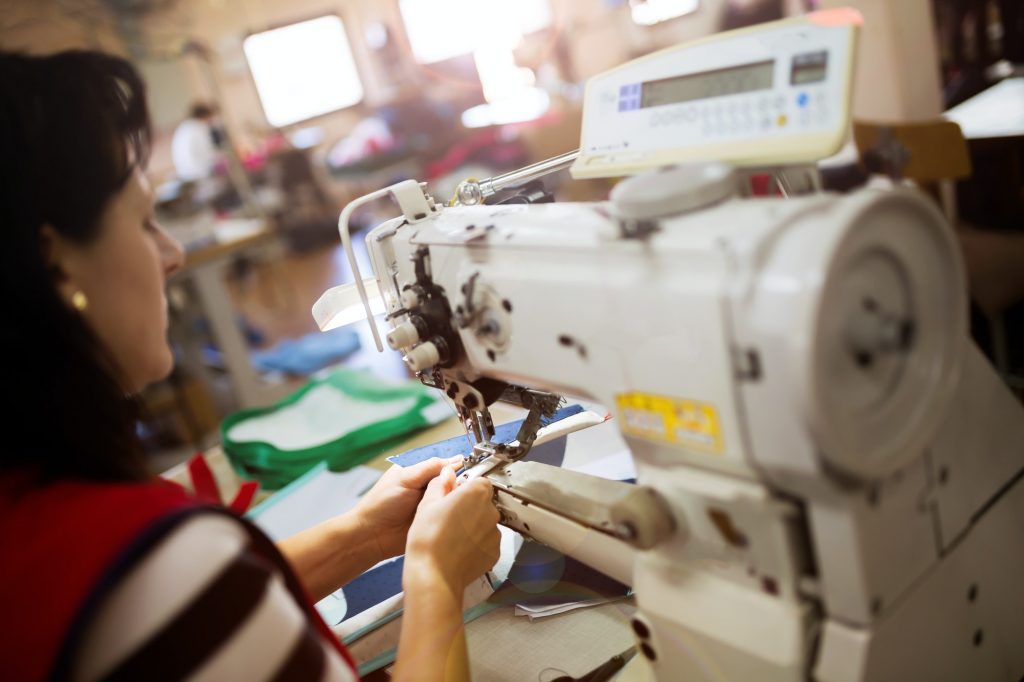How to sew a Fleece Blanket ?1 sew a blanket
